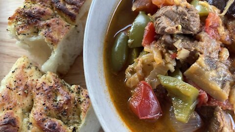 Turkish stew: Etli Turlu made with venison and vegetables
