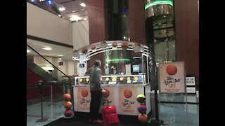 Pop-up shot bar sets up at McCarran Airport