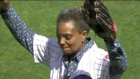 Chicago Mayor Lori Lightfoot Booed During Opening Pitch For Chicago White Sox