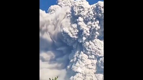 indonesia cloud brust