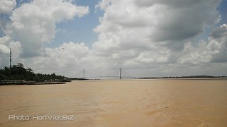 Can Tho Bridge from Old Cai Vien ferry - South Vietnam