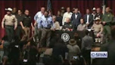 Beto O'Rourke Interrupts Texas School Shooting News Conference