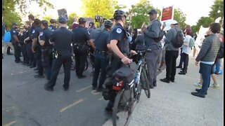 Police Separate Pro-Life & Pro-Choice Protestors In Front of SCOTUS