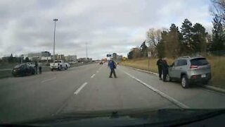 Pedestre imprudente provoca segundo acidente em uma autoestrada