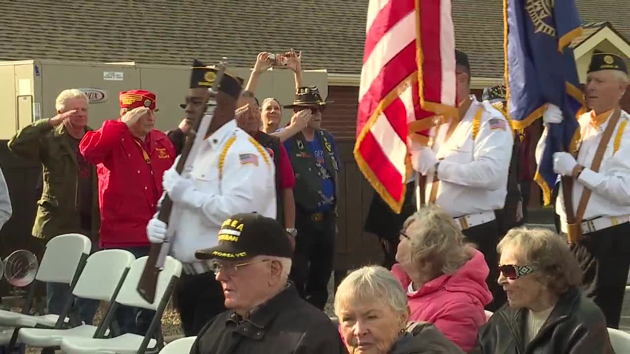 American Legion retires worn out flags in Eagle