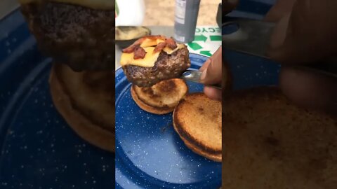 Tailgate Bacon, Egg, & Avocado Cheeseburger