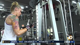 San Diego woman brings basketball success to bodybuilding career