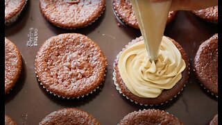 Magically Moist Mayo Muffins :: Very Easy Mayonnaise Muffins