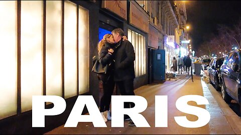 🇫🇷 NIGHTLIFE IN PARIS - BOULEVARD DE CLICHY 4K WALK