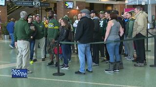 Fans meet former Packers stars