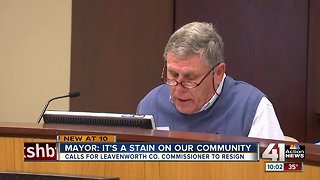Leavenworth mayor: Commissioner should resign