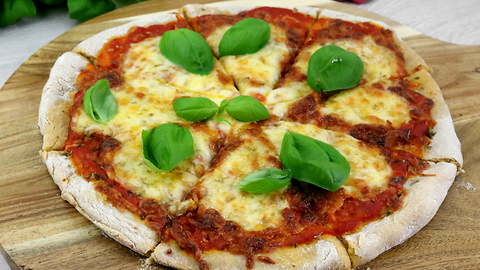 Homemade pizza dough & tomato sauce recipe