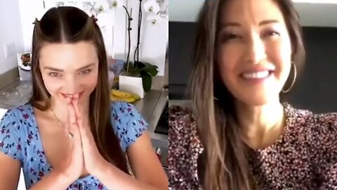 Baking Vegan Banana Oatmeal Cookies with Candice Kumai ft. Miranda Kerr 🍪