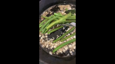 How to make garlic green beans