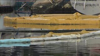 Crews contain pollution at Marina that caught fire