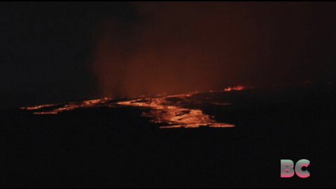 Hawaii’s Mauna Loa erupts, officials warn people to prepare