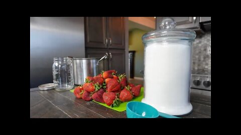 How to Can Strawberries; Long-Term Food Preservation