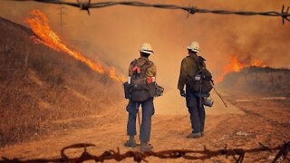 Fire Rages In Southern California Coastal Mountains