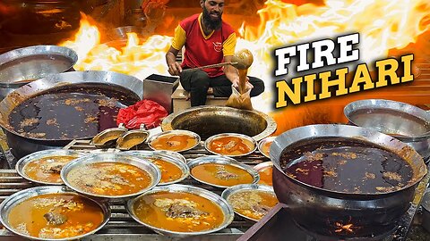 FIRE NIHARI | Famous Jumma Gujjar Brain Nalli Bone Marrow Nihari FLY Bread Pakistani Street Food