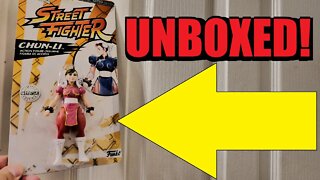 Unboxing a Savage Land Chun Li Chase Figure!