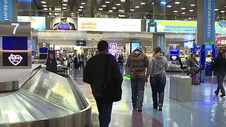 Pop-up marriage license office opening at Las Vegas airport for several holidays