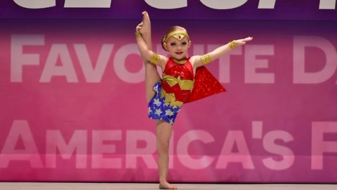 4-year-old girl dazzles crowd with Wonder Woman dance routine