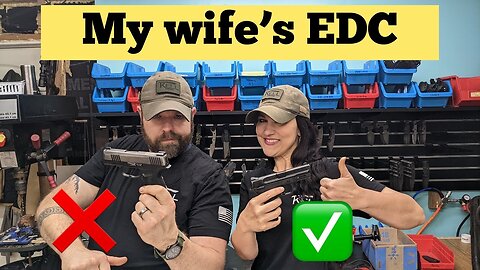 My Wife’s EDC. Everyday carry for my wife.mp4