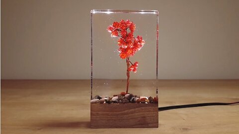 Decorative Epoxy Lamp with Red Gold Grass