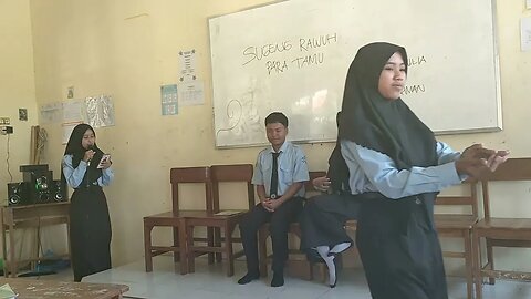 UPACARA ADAT MANTEN JAWA TIMUR OLEH PESERTA DIDIK SMKN WINONGAN