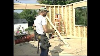 Milwaukee community donates $50K home addition to local family (September 25, 1998)
