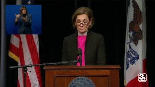 Iowa Gov. Kim Reynolds holds COVID-19 response briefing