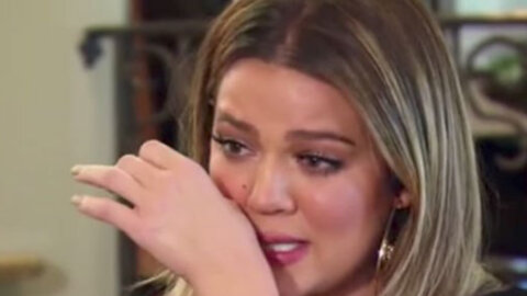 Kris Jenner REVEALS Khloe Kardashian Has NOT Stopped CRYING Since KUWTK Cancellation News!