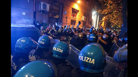 Italians Fight Back Against Lockdowns!