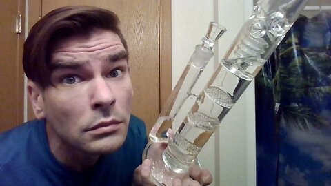 Are Honeycomb Percolator Bongs BETTER? (Dope Boo)