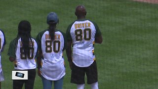 Packers Hall of Famer Donald Driver holds annual charity softball game