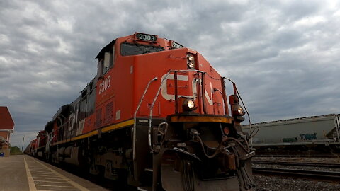 Manifest Train CN 397 Westbound In Ontario With CN 2303, CN 8919, CN 5767 & CN 2985 Locomotives
