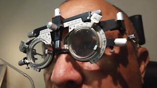SOUTH AFRICA - Cape Town - Assessing risks for Glaucoma (Video) (FRm)