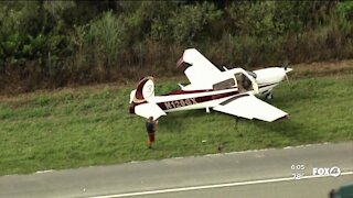 Small plane lands on I-75