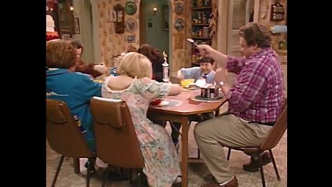 ROSEANNE: The evolution of families in television