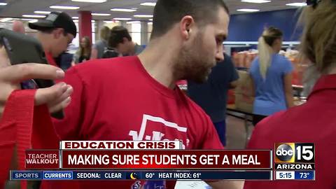 Teacher walkouts: Arizona communities work together to keep kids fed