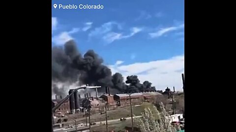 🚨#BREAKING: Firefighters are battling a massive factory fire at a steel mill plant.