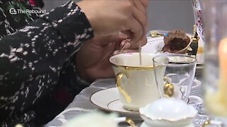 'Ohio Tea Lady' brings magic of tea time to Akron residents
