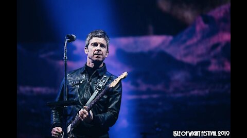 Noel Gallagher accuses American culture for sexulising women
