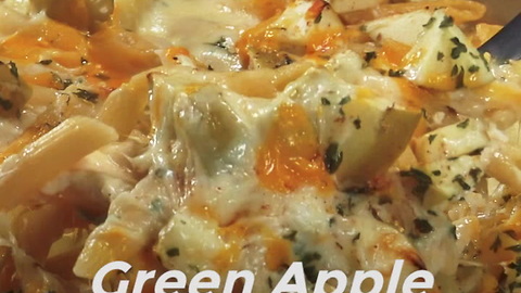 Green Apple Macaroni and Cheese