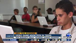 Doctors treating teens for video game addiction