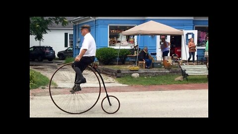 Vintage Days 2016 in historic downtown Village of Long Grove, Illinois
