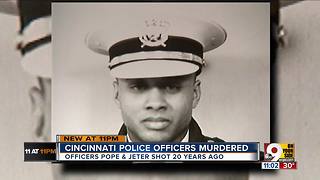 Cincinnati police honor murdered officers