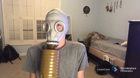 Today I review a Russian civilian gas mask and ITS AUTHENTIC