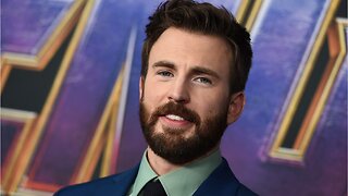 Captain America Star Chris Evans' Shares First Headshot