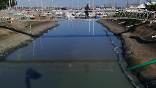 SOUTH AFRICA- Durban - Sewage leak at Durban harbour (Videos) (GHV)